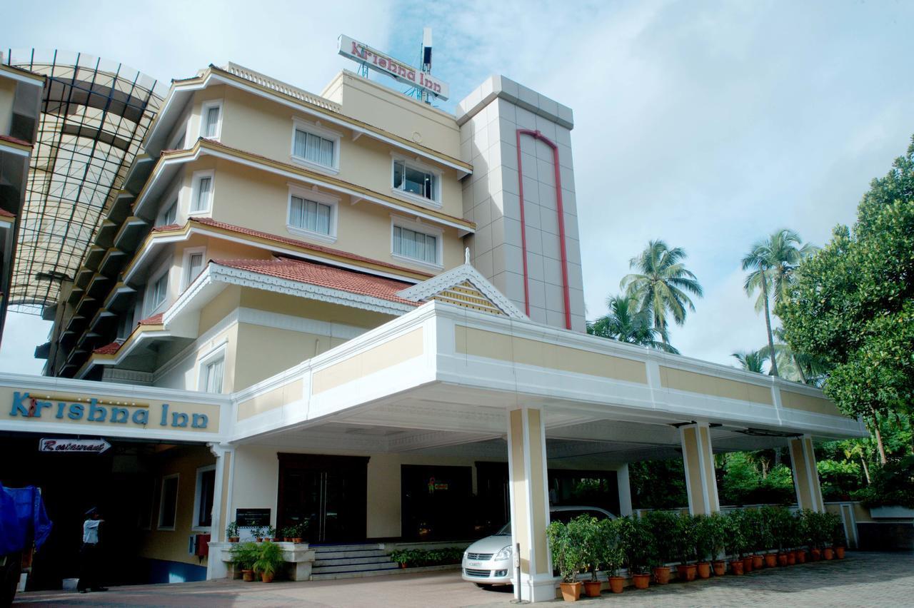 Guruvāyūr Krishna Inn מראה חיצוני תמונה